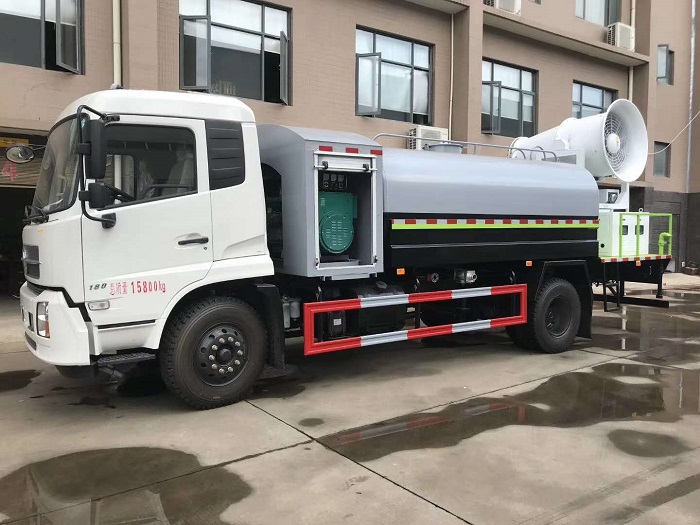 東風天錦8-12方多功能抑塵車圖片