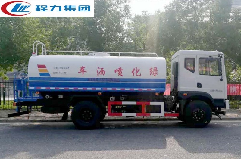 東風御虎T3新款10噸灑水車