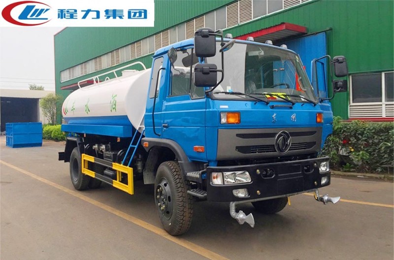東風老款12-15方灑水車