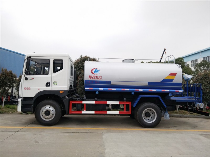 東風多利卡D9（12方）灑水車圖片