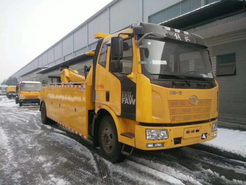 解放單橋拖吊聯體（一托一）清障車